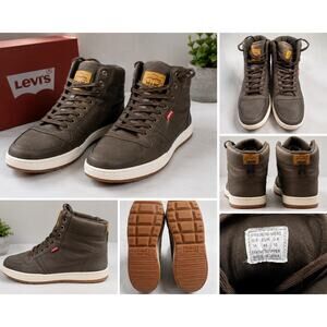 Levi display picture 1